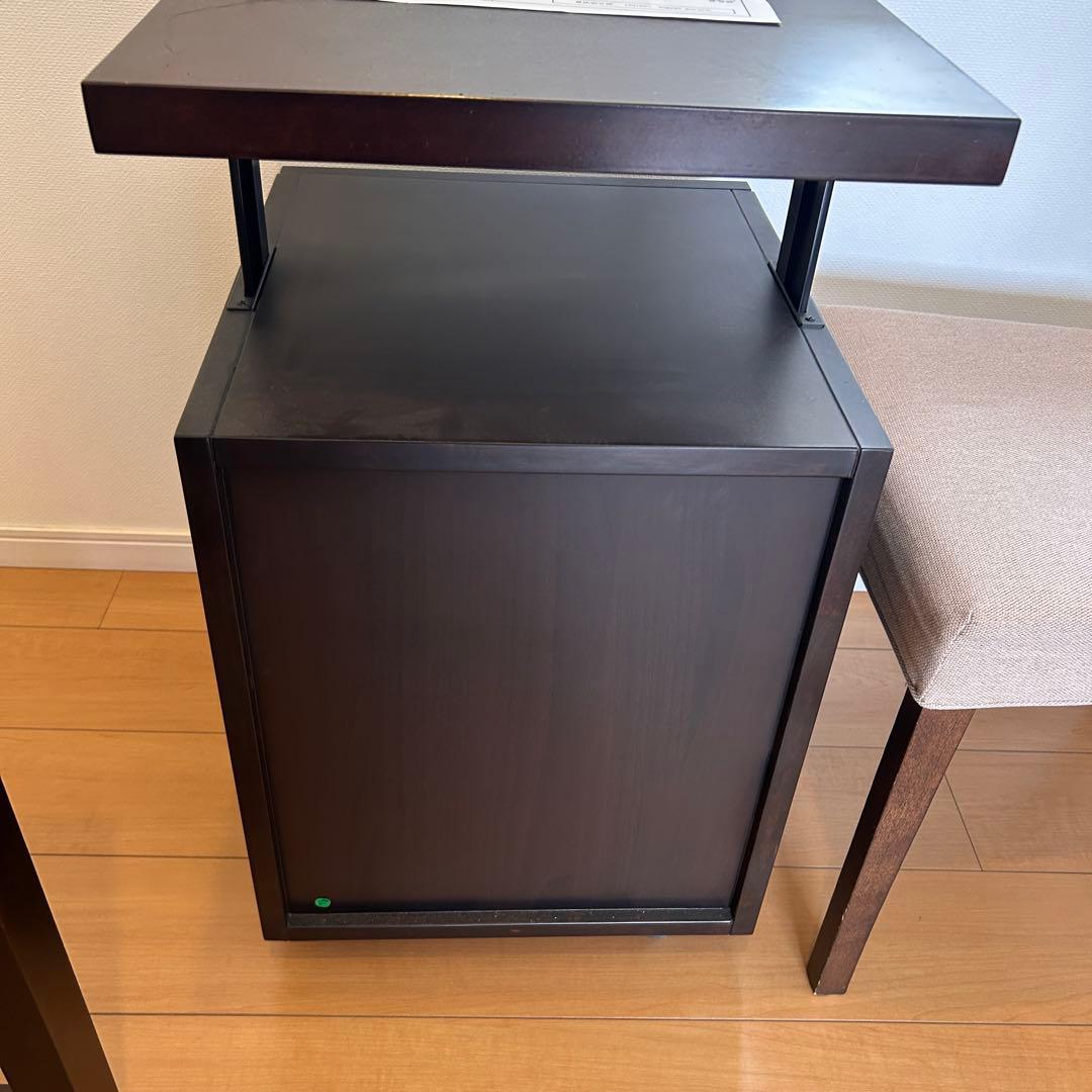 ACTUSダークブラウン木製 サイドテーブル 3引き出し 展示品 - メルカリ