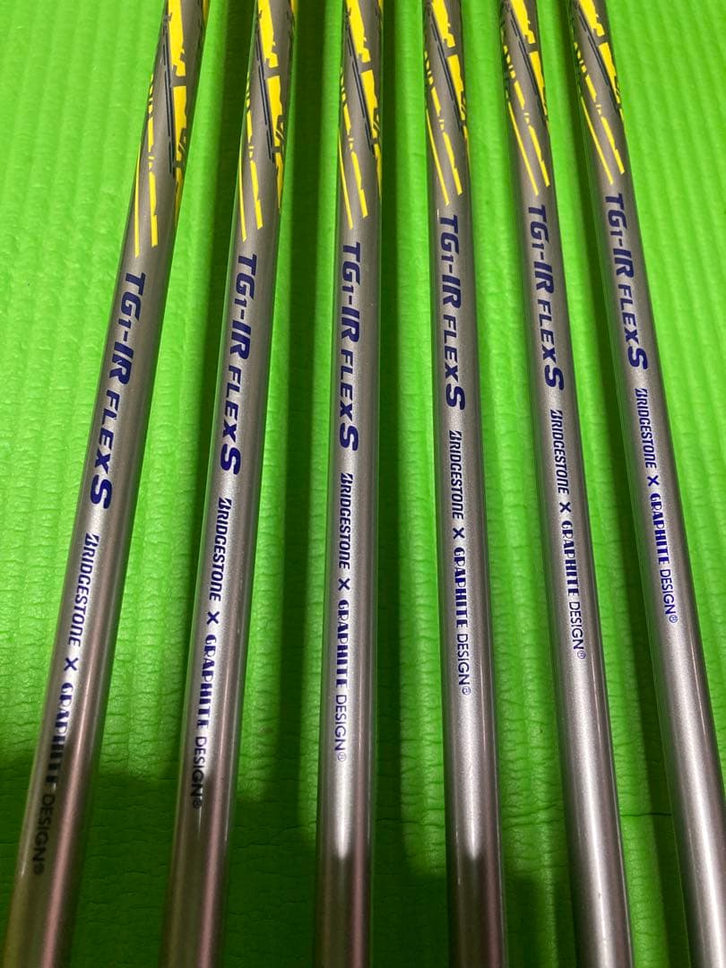 ブリヂストンTOUR B JGR HF2 アイアンS TG1-IR