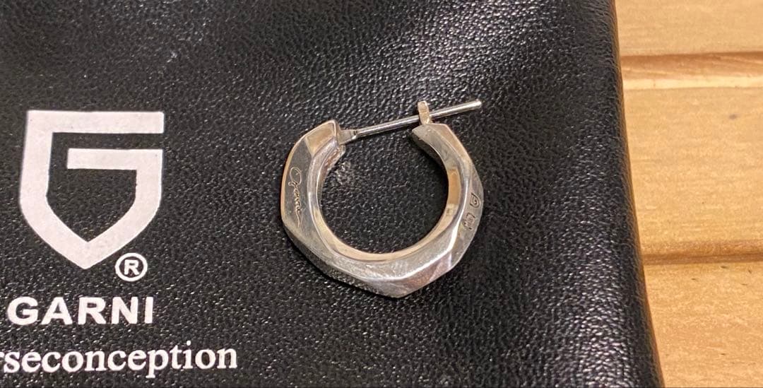 GARNI ガルニCrockery Pierce フープピアス 左耳用