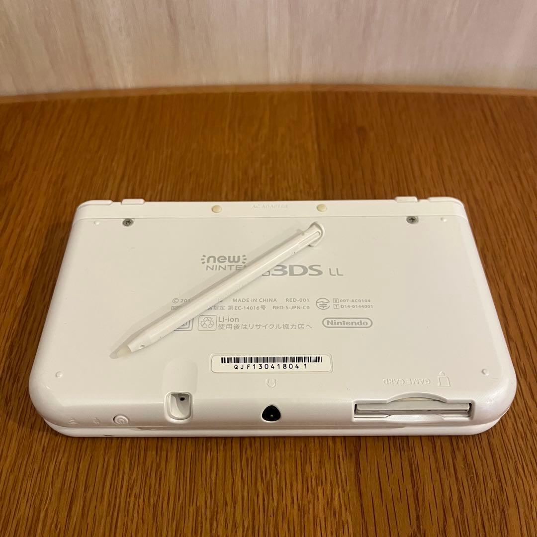 【美品】Newニンテンドー3DS LL パールホワイト カセット付き