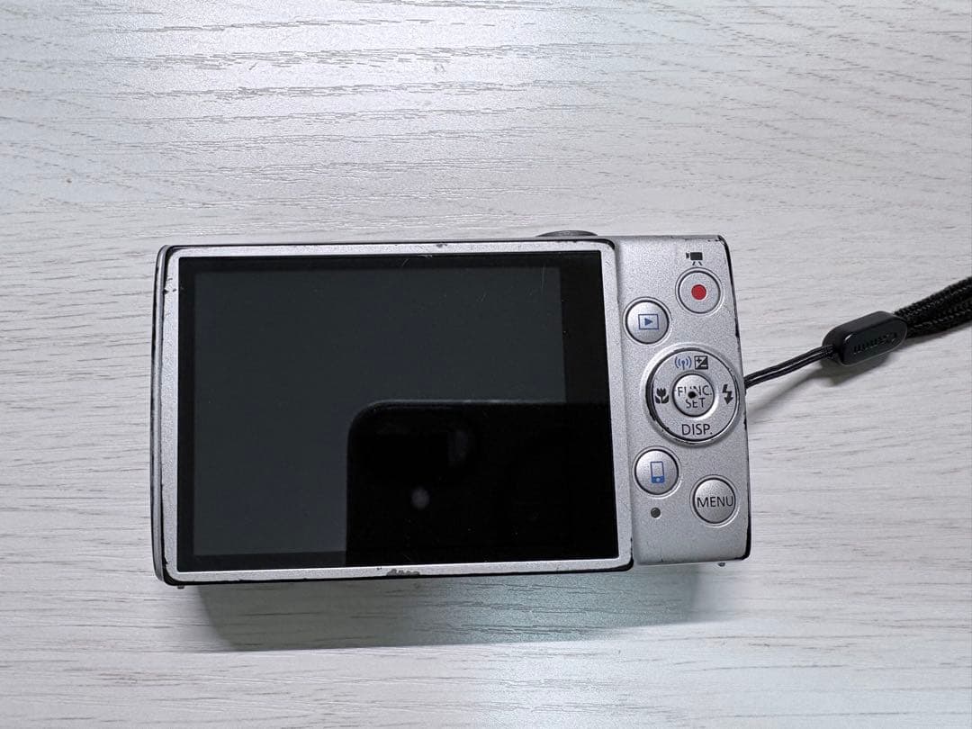 Canon IXY630 シルバー