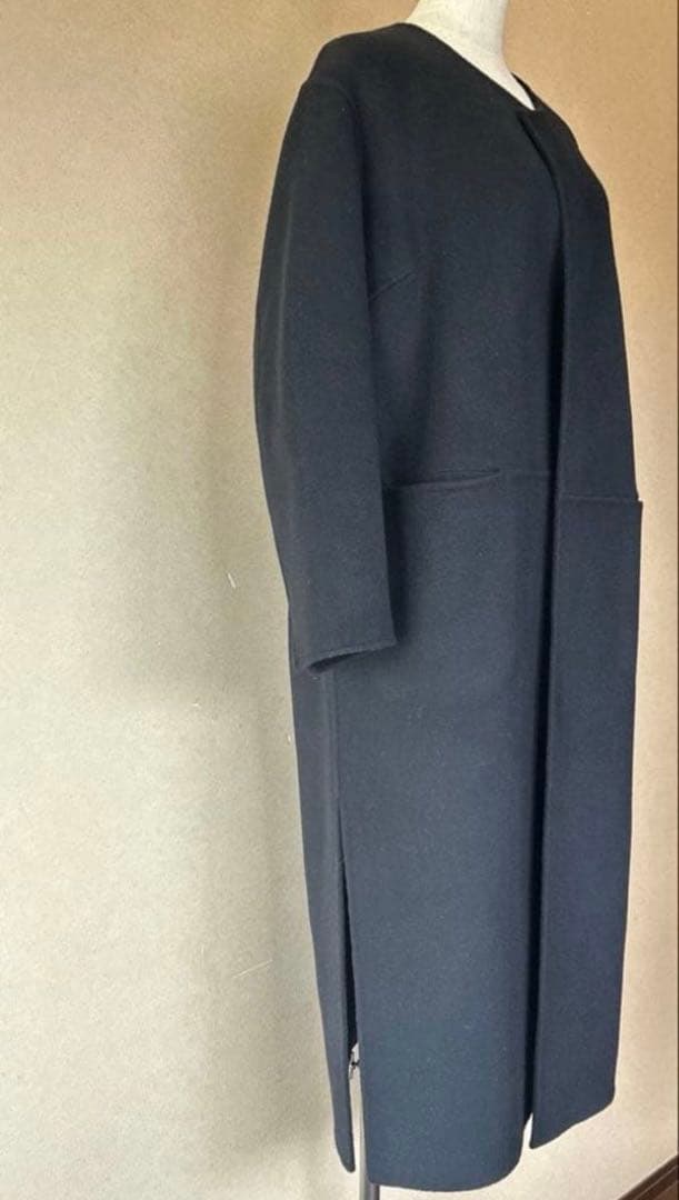【美品】ミューズドゥーズィエムクラス　ノーカラーリバーロングコート36