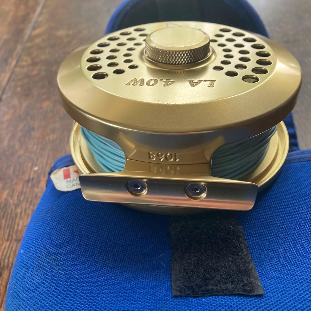 er LA 4.0W フライリール