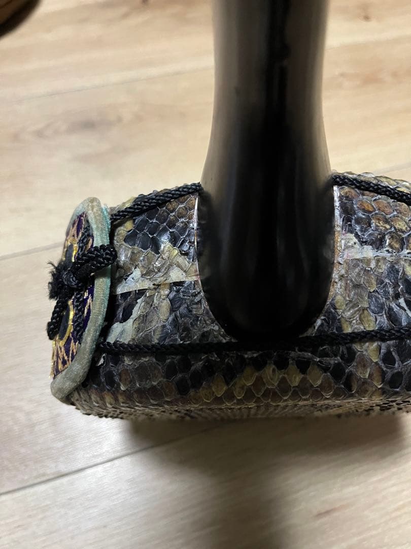 沖縄三線　私の持ってる三線で１番上等❗️ 重さ載せました。