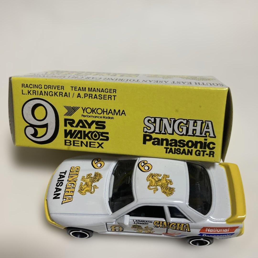 トミカ　SINGHAツーリングカー TAISAN ADVANスカイラインR32