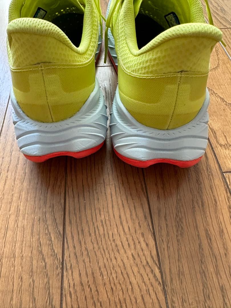 HOKA ONEONE カーボンX2 US9.5 27.5cm