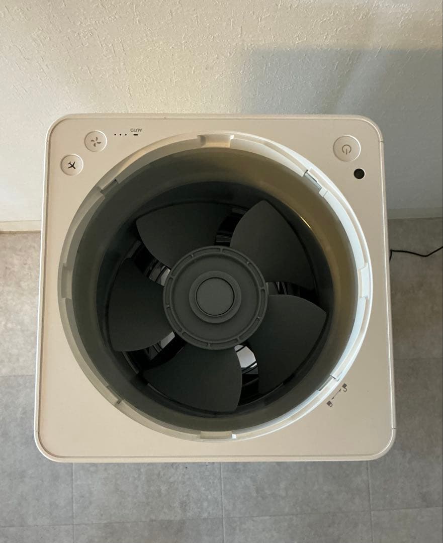 バルミューダ ザ・ピュア 空気清浄機 A01A-WH 白