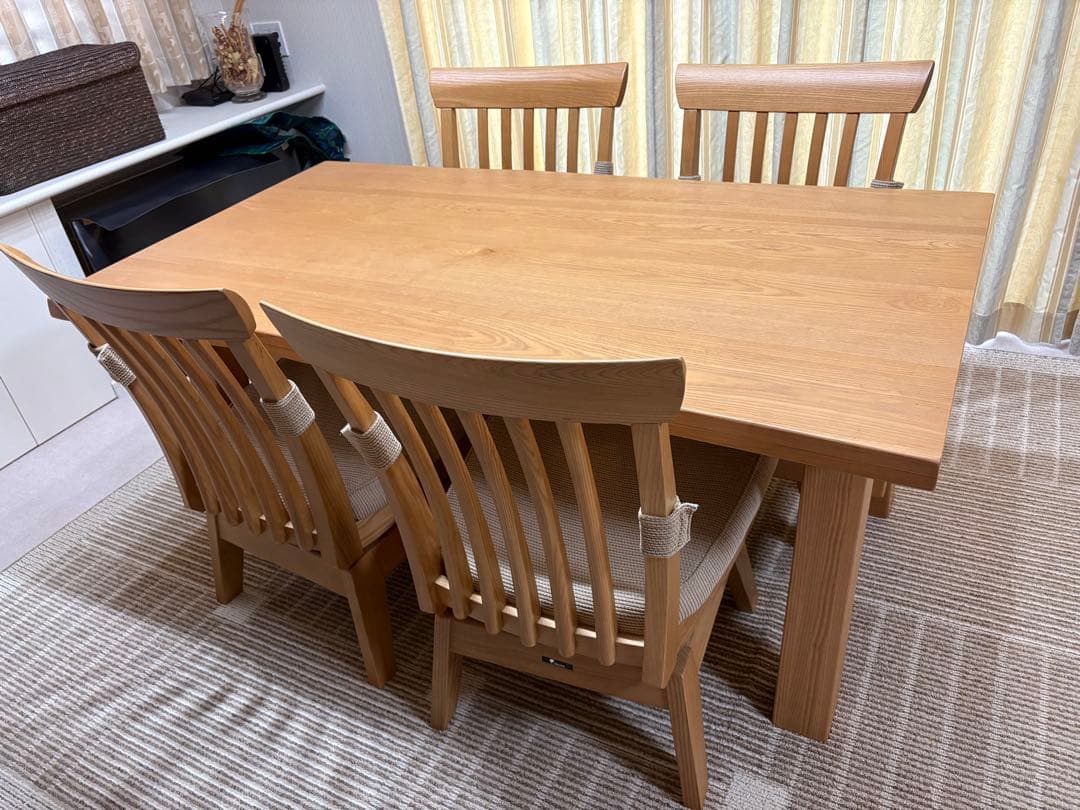 売り尽くし　バラ売り可　超美品　大塚家具ダイニングセットのチェア1脚の価格です。