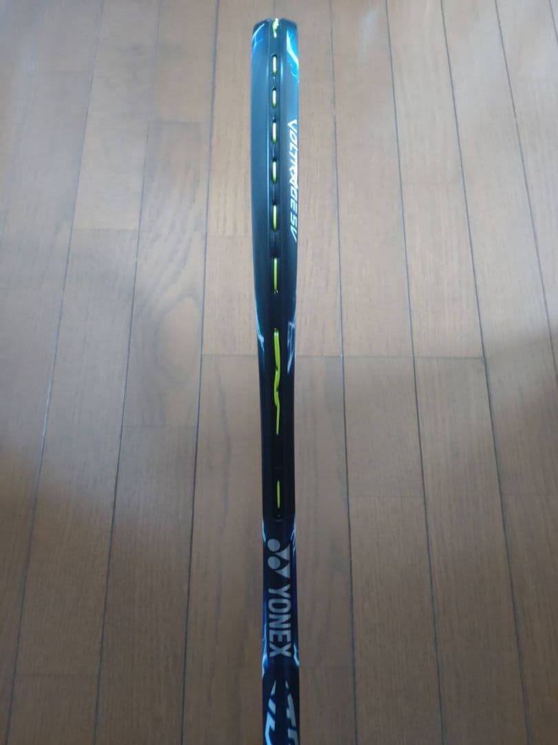 ヨネックス　ボルトレイジ5V UXL1