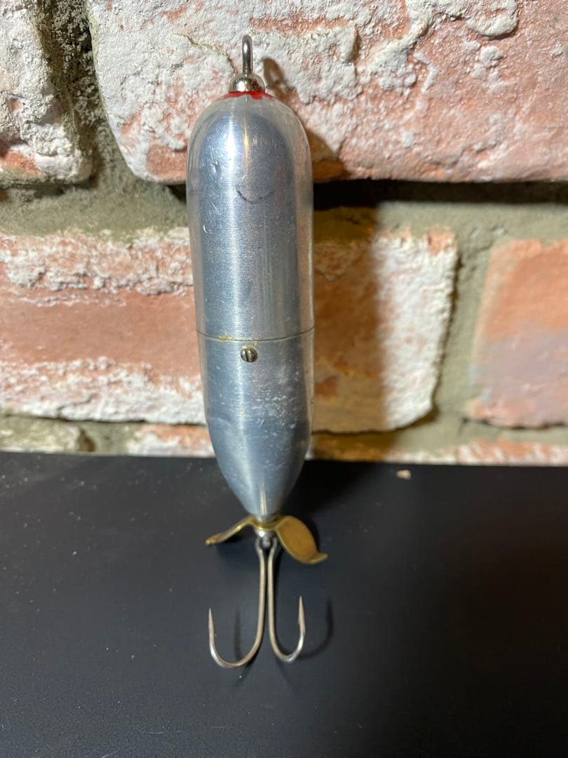 トーピードアルミ　ヘラ絞り加工　シェクスピア　グッドモーニングインベーダー