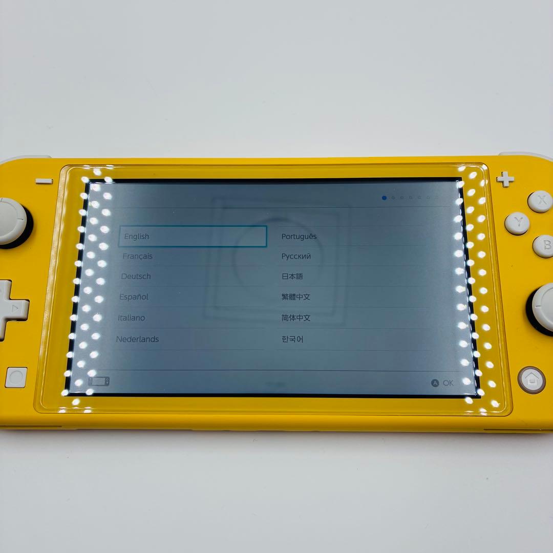 極美品　Nintendo Switch Lite イエロー 本体