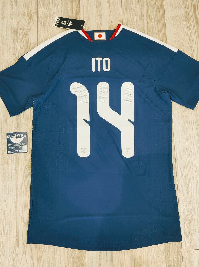 正規品/オーセンティック★adidas サッカー日本代表 ユニフォーム 2026