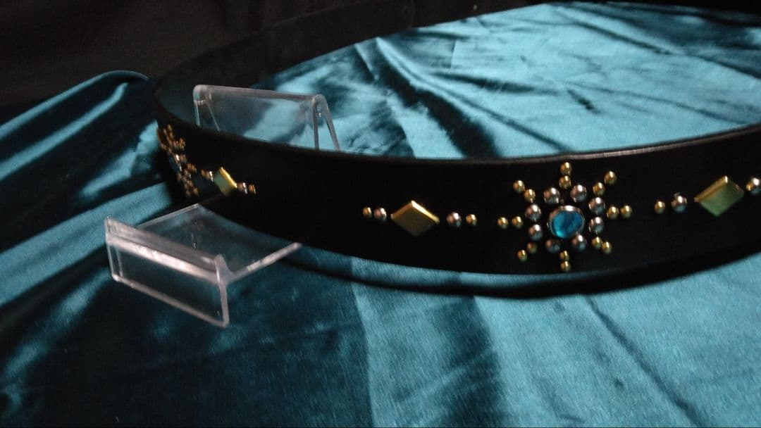 昭南ベンズレザー スタッズベルト ニッケル＆ブラス アクアブルー