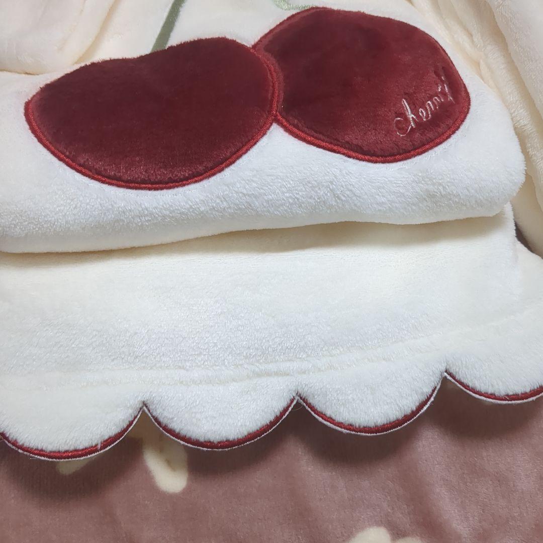 ナルエー ムーンターン チェリー さくらんぼ パジャマ