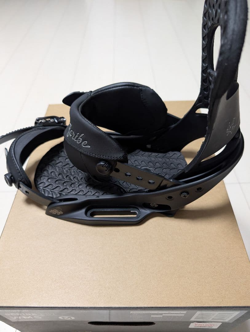 新品同様 BURTON バートン スノーボード ビンディング レディース