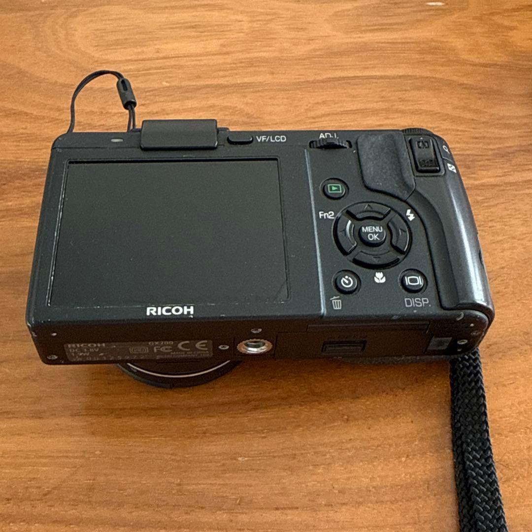 RICOH GX200 デジタルカメラ 本体