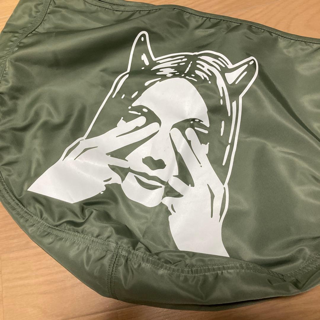 hystericglammer ショルダーバッグ　SEE NO EVILガール