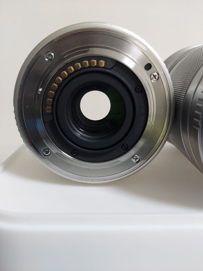 OLYMPUS M.ZUIKOレンズ2本40-150mmと14-42mm