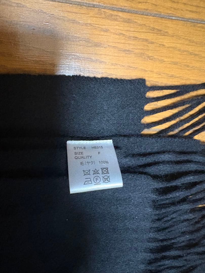 MB ULTIMATE FABRIC ヤク100%ストール　ブラック