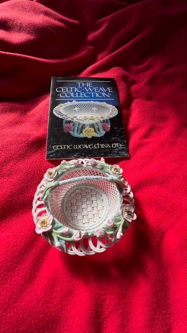 ☆新品☆陶器　飾り物　アイリッシュ・ドレスデン風