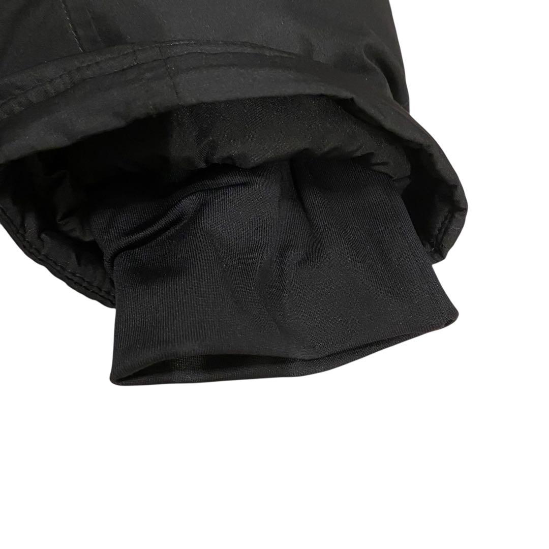 美品✨UNDER ARMOUR アンダーアーマー　MD 黒 ブラック