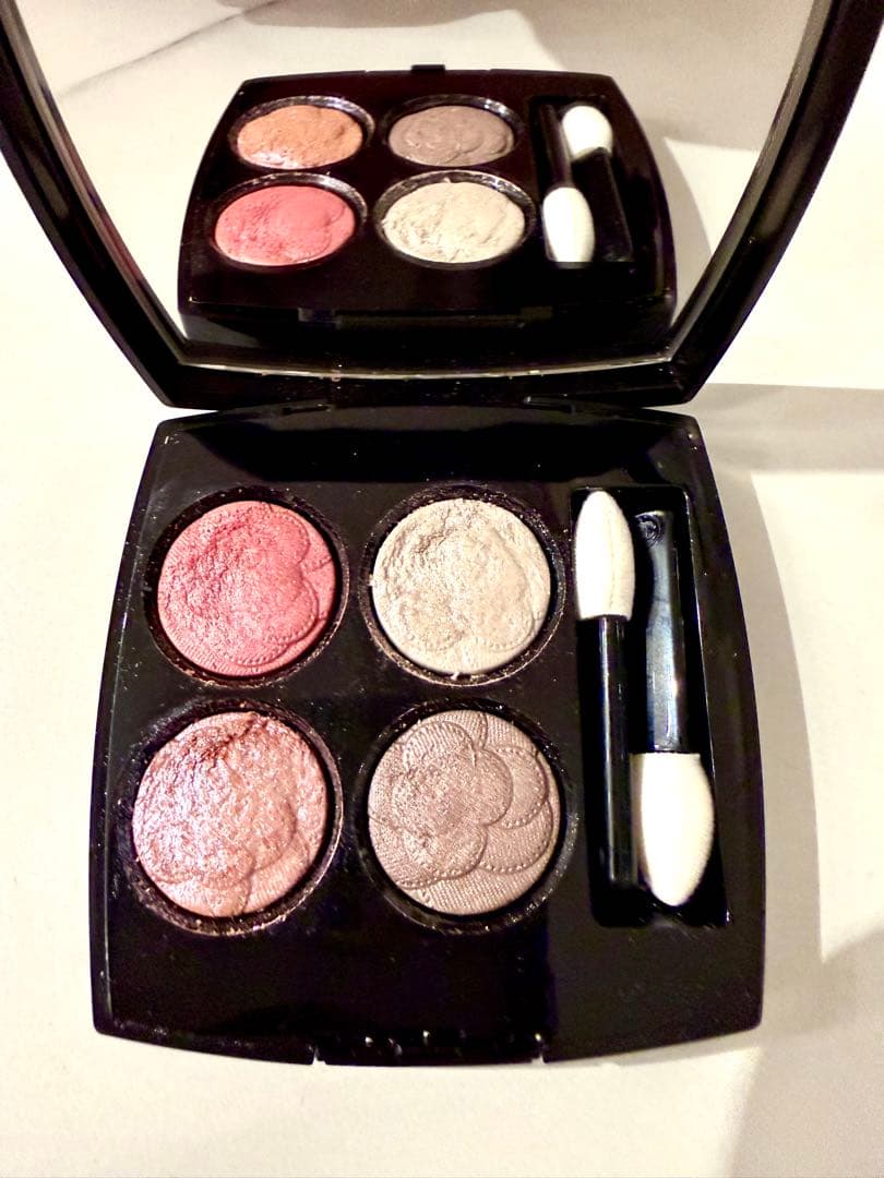 CHANELレ キャトル オンブル ユートピア・ルージュココフラッシュ