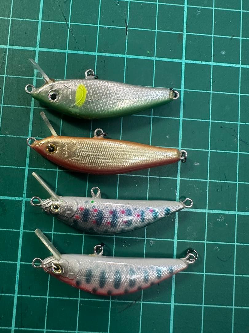 渓流バルサミノー４個セット