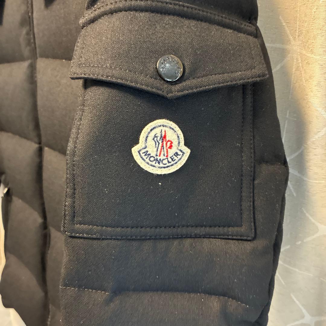 MONCLER モンクレール ブラック ダウンジャケット
