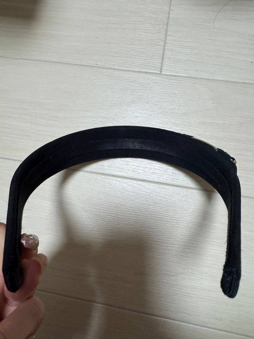 【値下げ】フェラガモ　カチューシャ　ビジュー