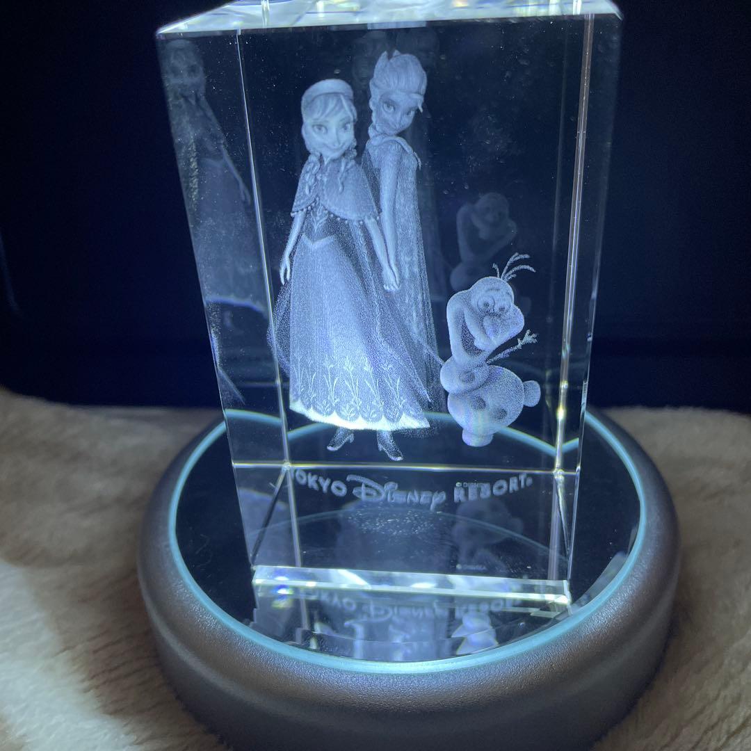 ディズニーリゾート 3D クリスタル 置物 限定商品 - メルカリ