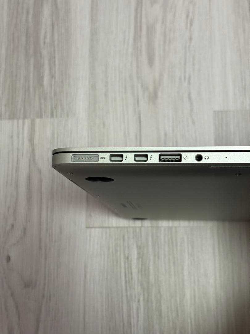 MacBook Pro Early 2015モデル 備品、箱付き