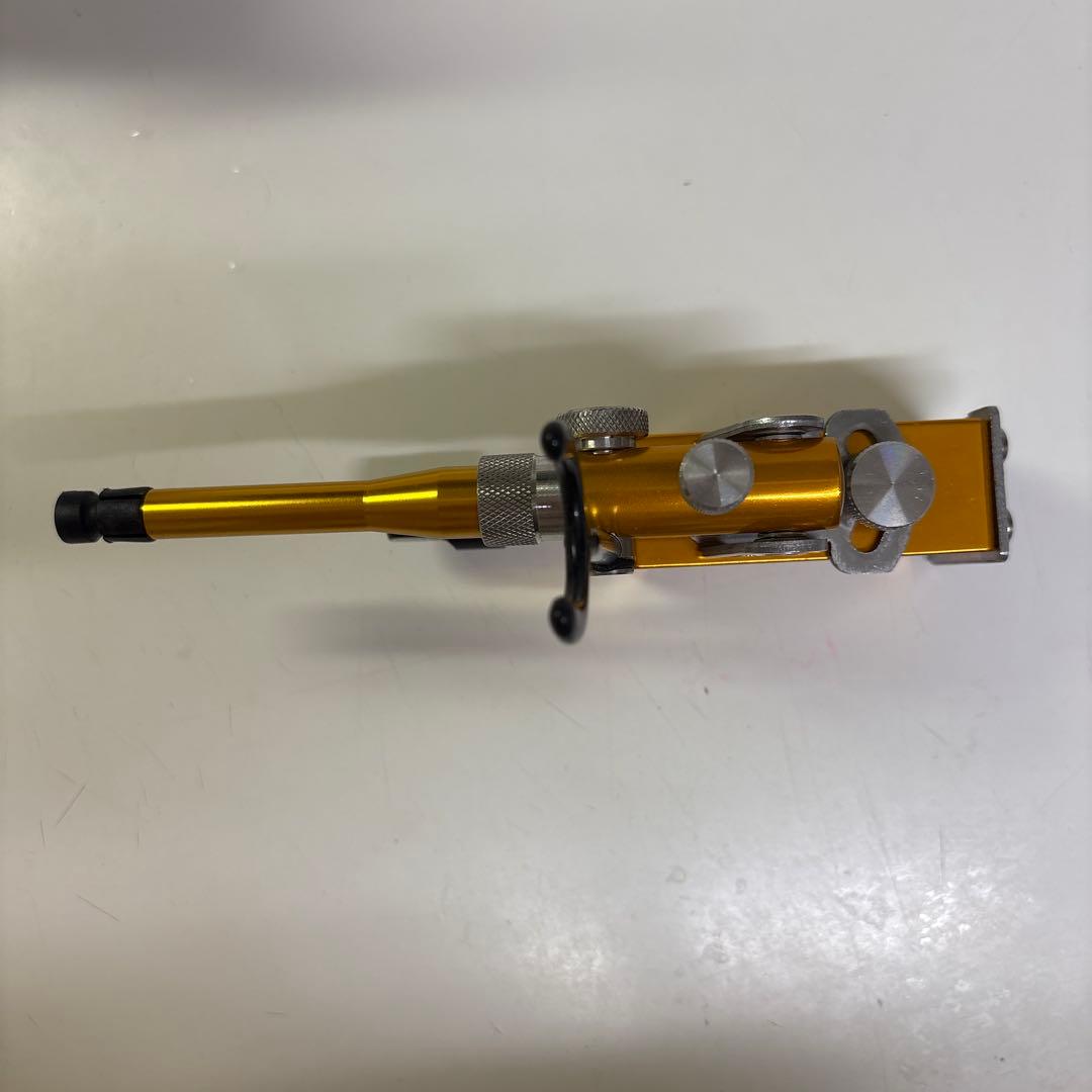 未使用　釣楽工房製のヘラブナ用金属万力です、強度剛性高い、長竿に最適