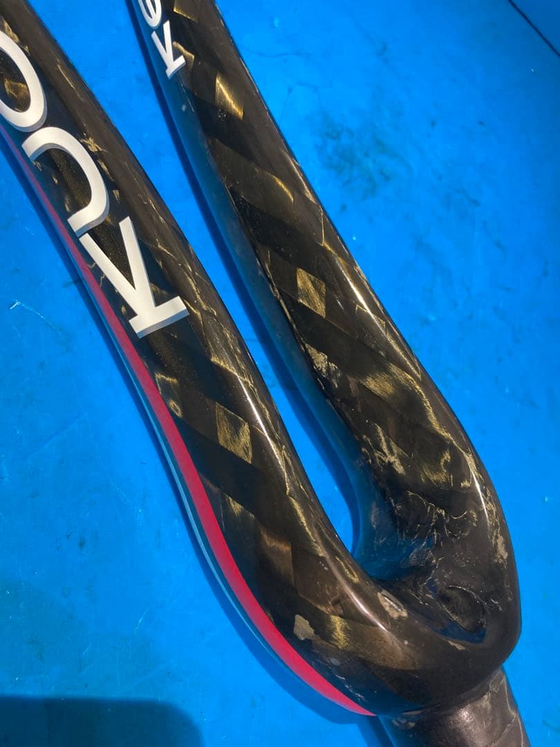 ◻️KUOTA KEBEL フルカーボンフロントフォーク ヘッドパーツ付