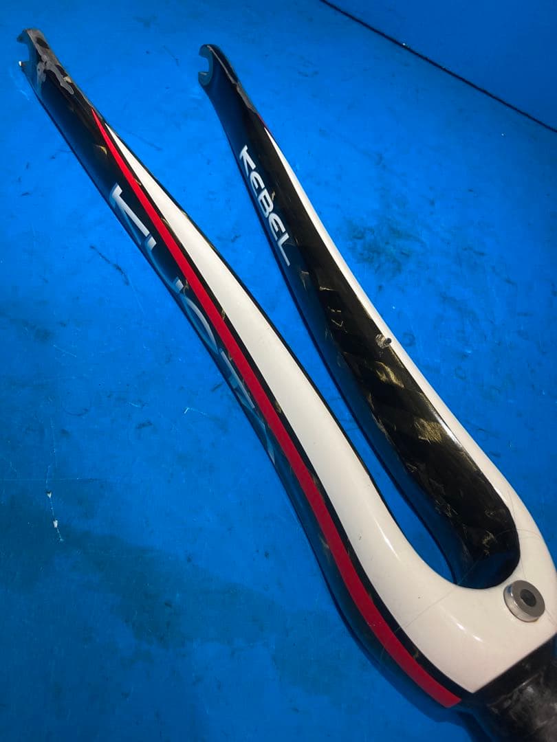 ◻️KUOTA KEBEL フルカーボンフロントフォーク ヘッドパーツ付