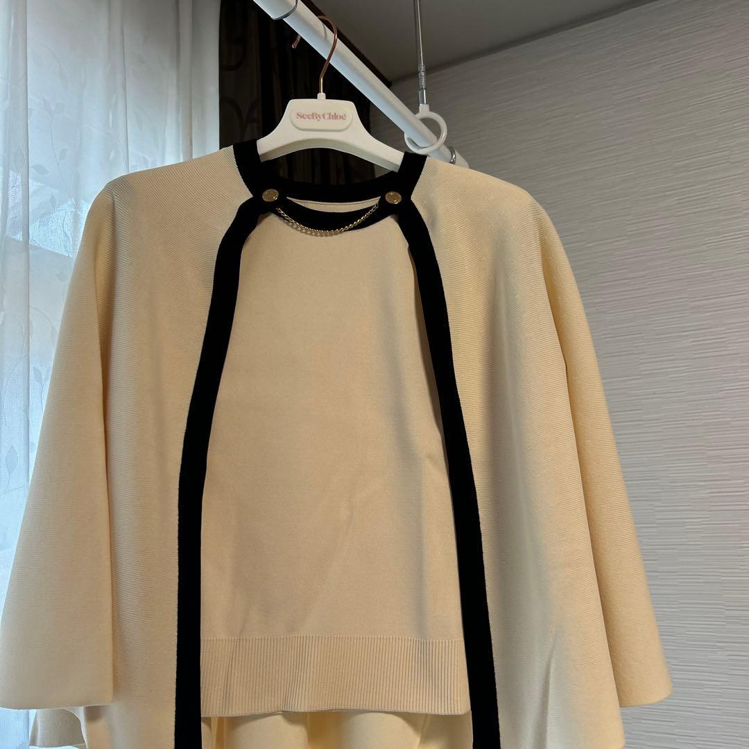 ルルウィルビー　ケープアンサンブルニット