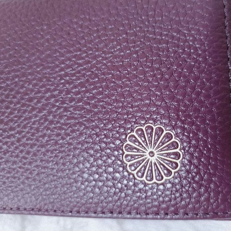 皇居限定 長財布 牛革製 レザー バーガンディ 未使用 紫