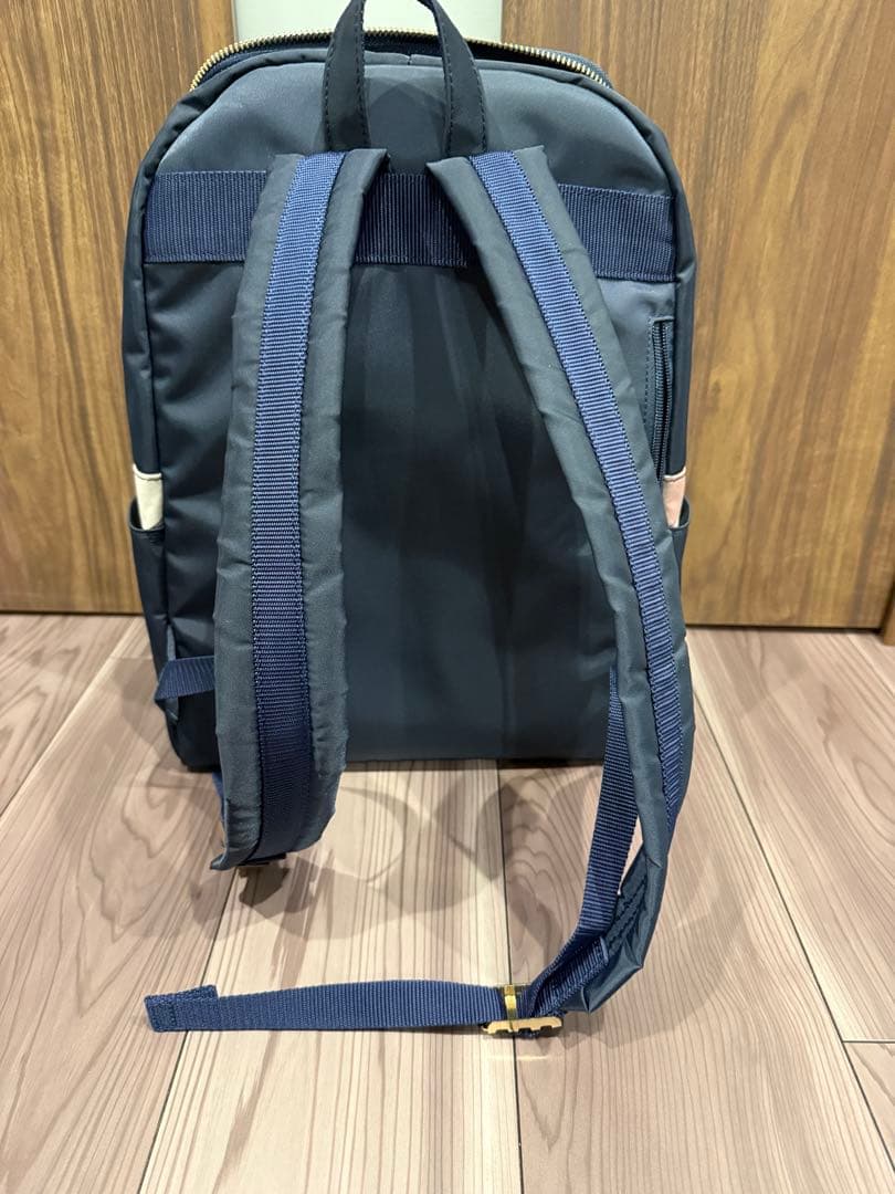 BLUE LABEL CRESTBRIDGE ナイロンバックパック （ネイビー）