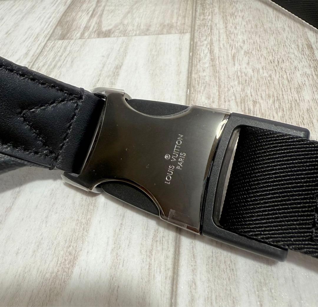 定価30.6万☆ルイヴィトン モノグラムエクリプスディスカバリーバムバッグPM