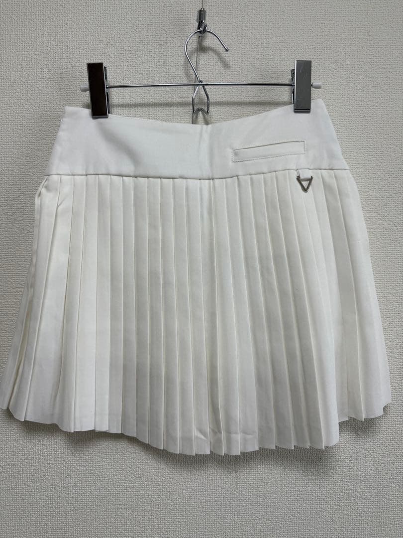 MARBON ゴルフ　ホワイト プリーツスカート