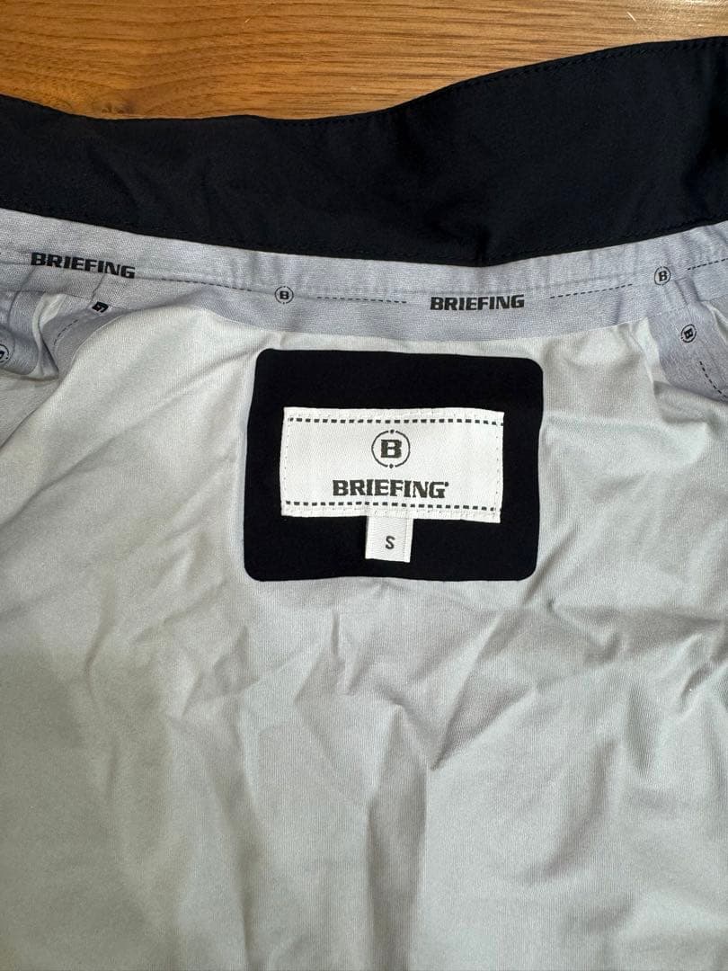 期間限定お値下げ⭐︎BRIEFING 黒 レディース レインウェア ジャケットのみ