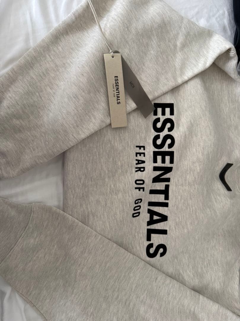 ESSENTIALS FEAR OF GOD スウェット