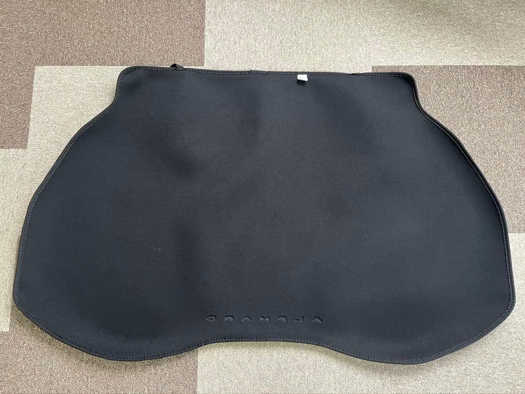 アルファード(ALPHARD)40系ラゲージソフトトレイ