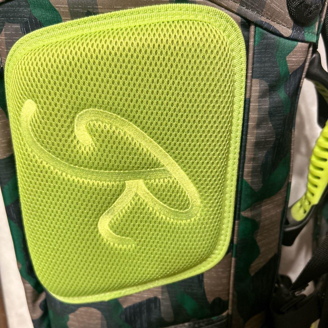 超美品】⭐️リビエラ⭐️スタンド式蛍光迷彩柄キャディバッグ即日発送❣️