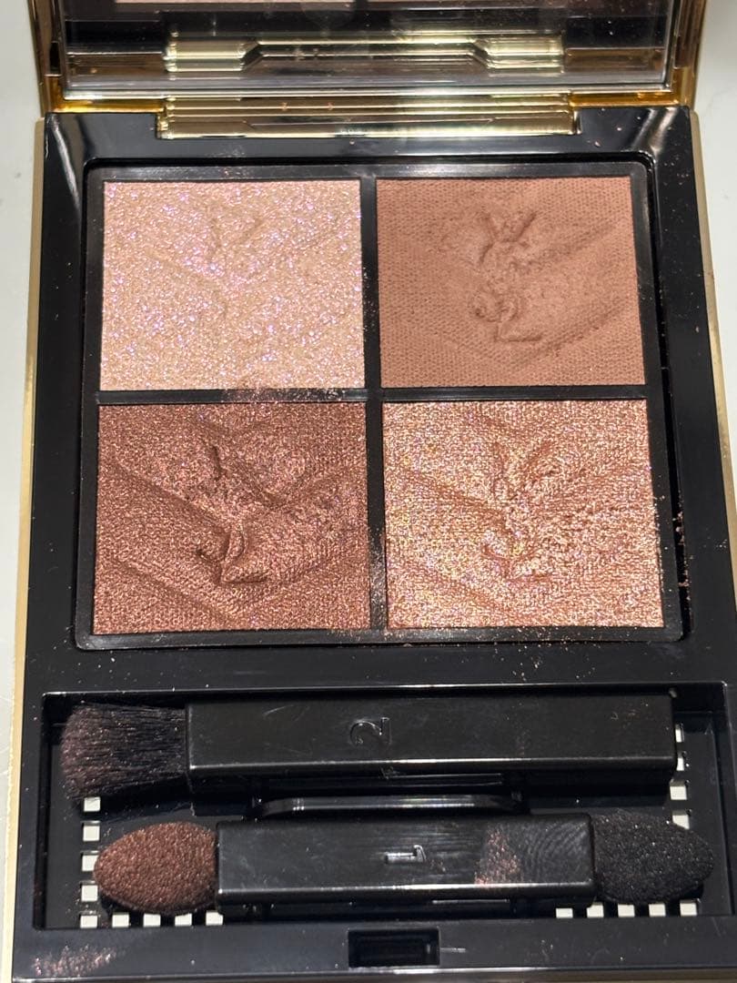 イヴ・サンローラン クチュール ミニ クラッチ 025限定