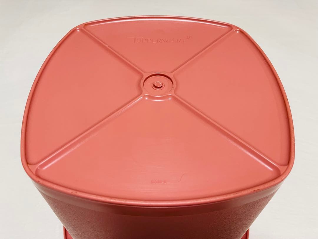 ヒナフア /4個セット/タッパーウェア/マキシクイーンデコレーター