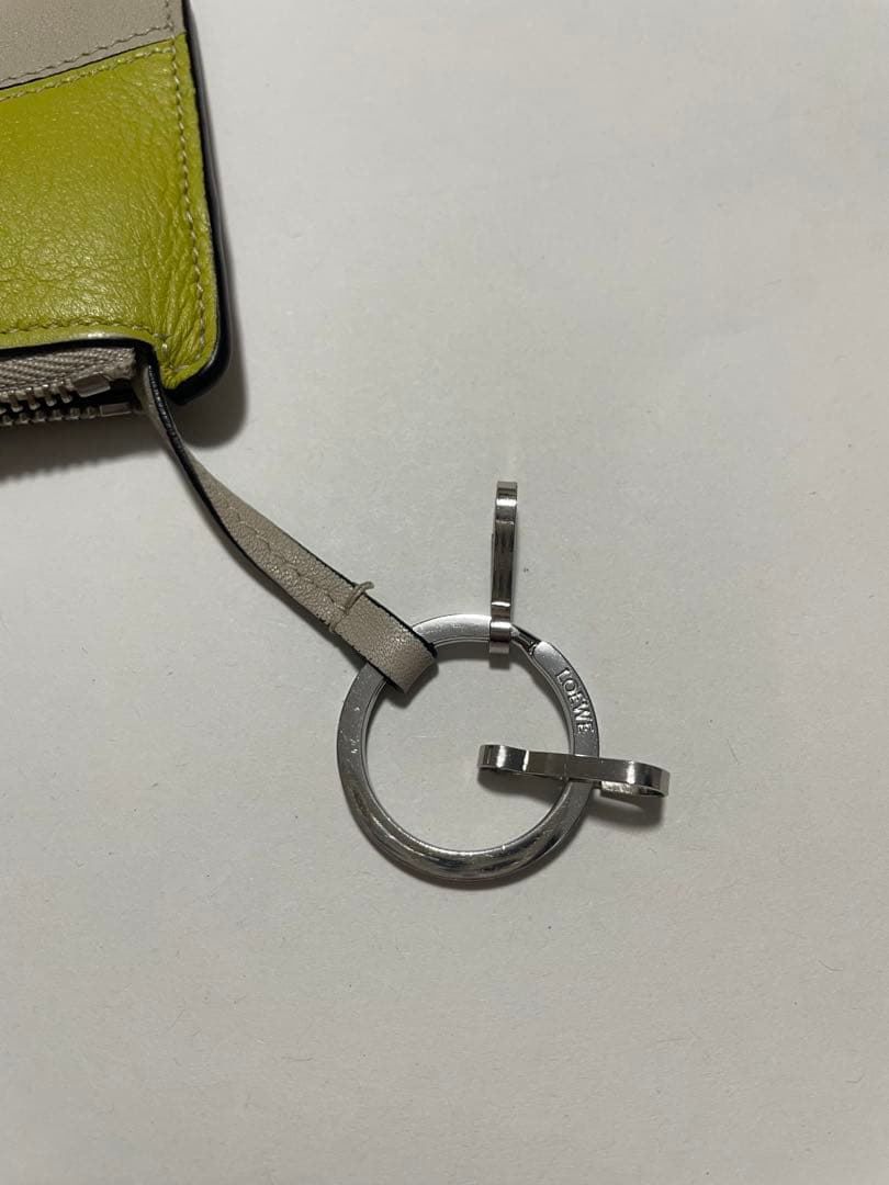 LOEWE レザーキーケース　パズル グリーン