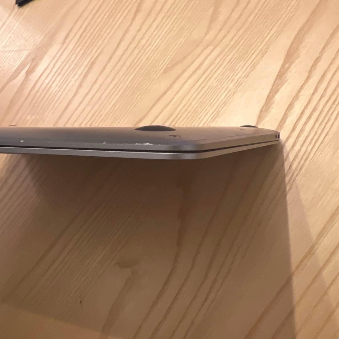 Apple MacBook air スペースグレー　2018