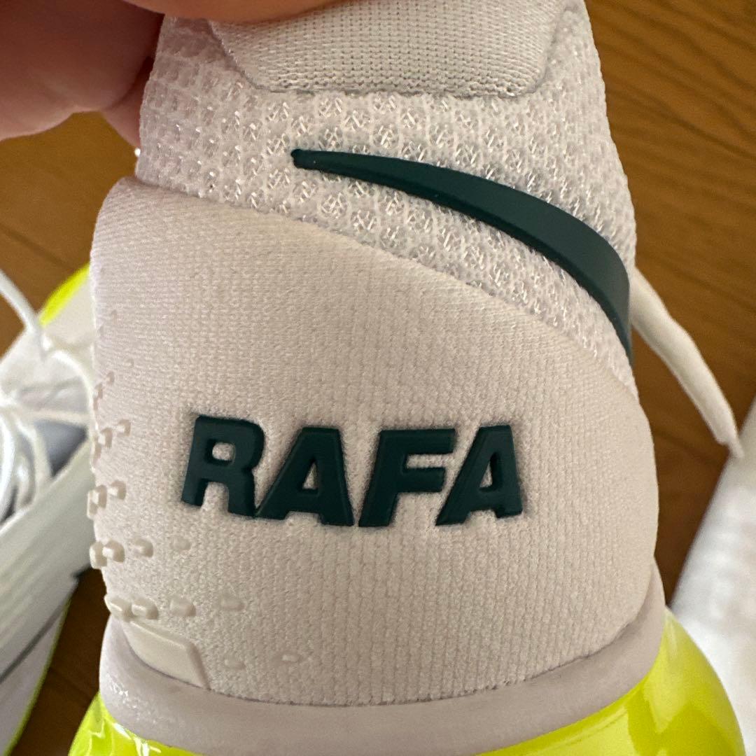 SALE Nike RAFA ナダルモデルテニスシューズ 新品 26.5メンズ