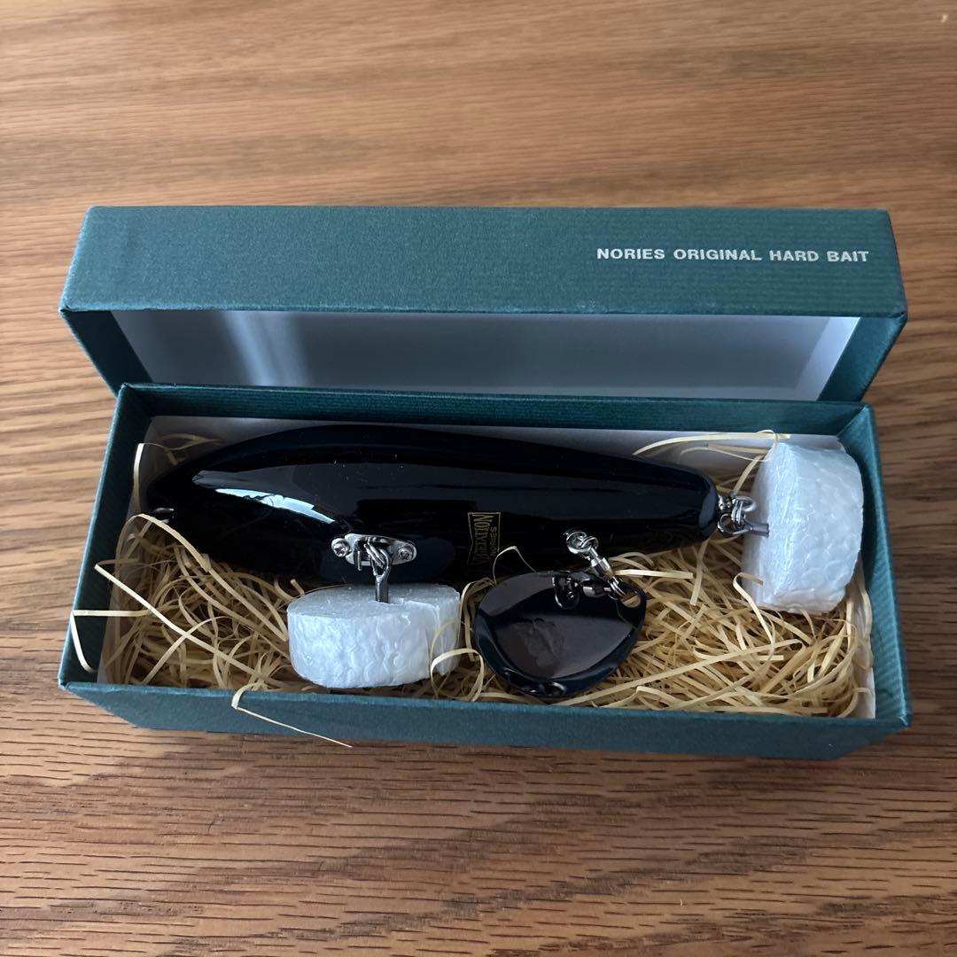 ノリーズ×アカシブランド　フカベイト新品　激釣れサーフェイスプラグ　入手困難色