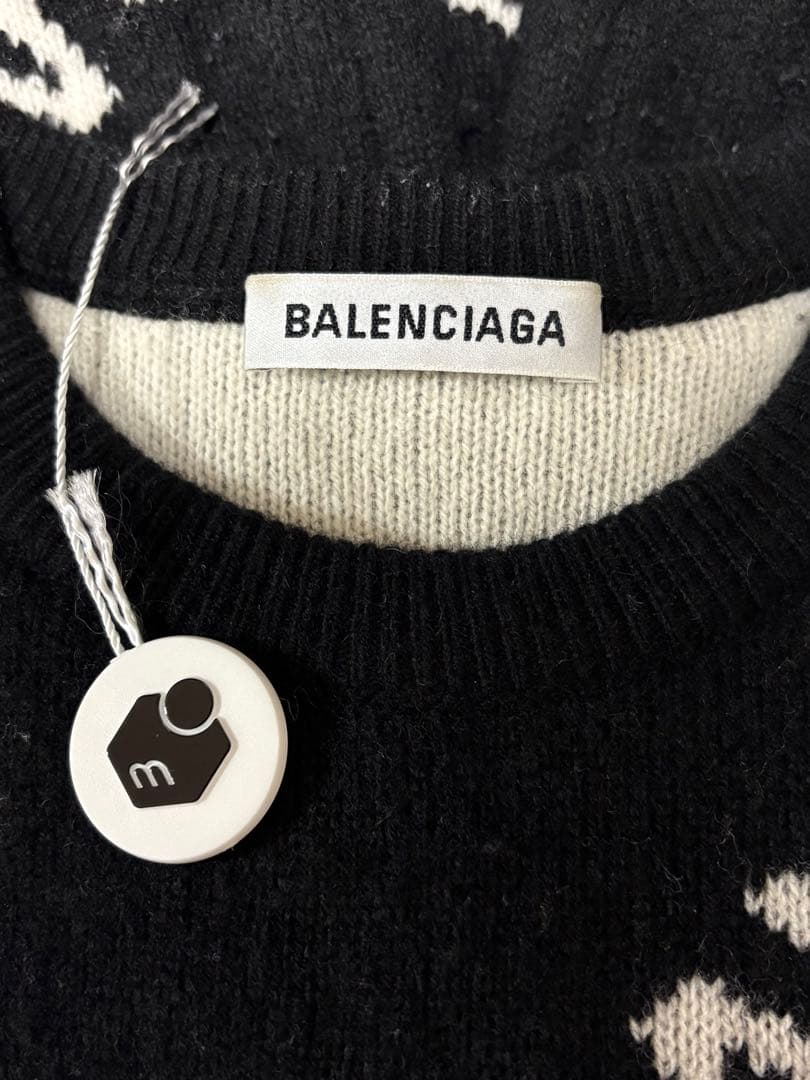 balenciaga ロゴ ニット